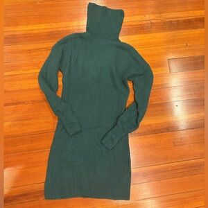 GAP Green Knit Turtleneck Sweater